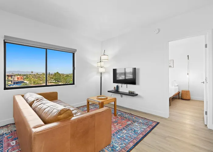 Apartment Astral Desert Retreats *