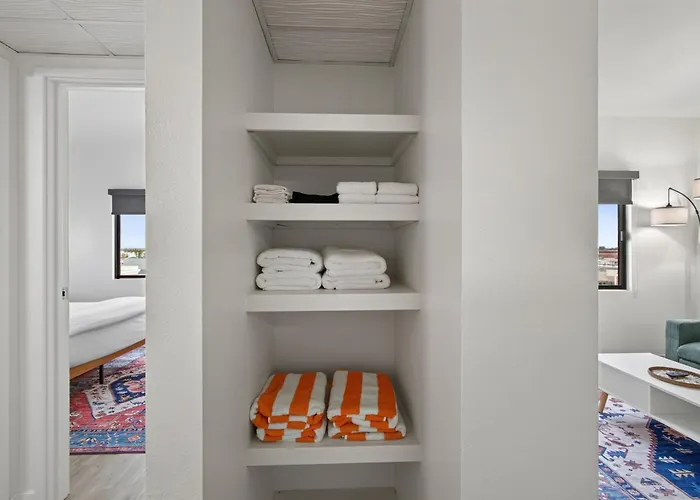 Astral Desert Retreats Apartment *